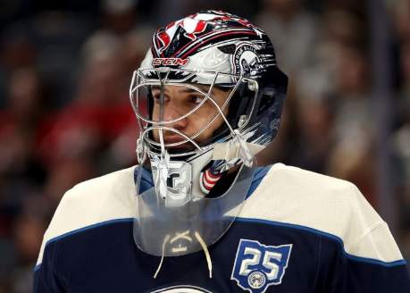 Blue Jackets and Jet Greaves sign 3 year deal