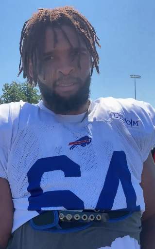  Bills Agree to 4 Year, $78.4M Extension with Guard O’Cyrus Torrence