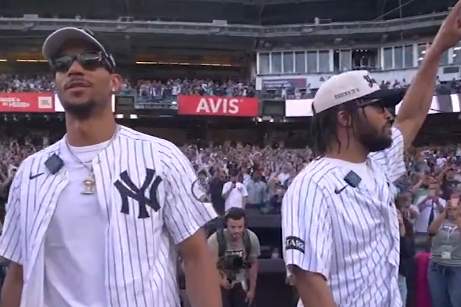 Jalen Brunson and Josh Hart at the Yankees game