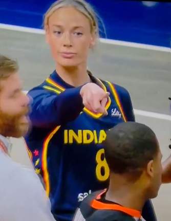 Sophie Cunningham finger pointing goes viral