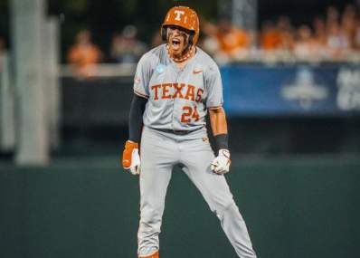Texas Beats Oregon to Sweep Super Regional and Advance to College World Series